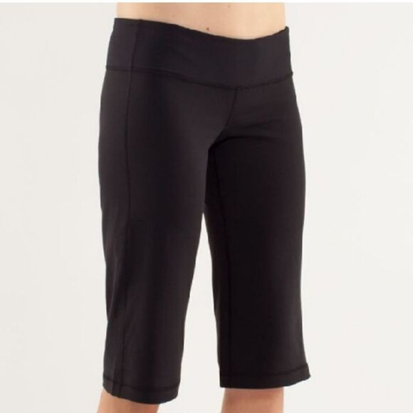 Lululemon Reversible Clam Digger Gray/Pink crop - Picture 3 of 8